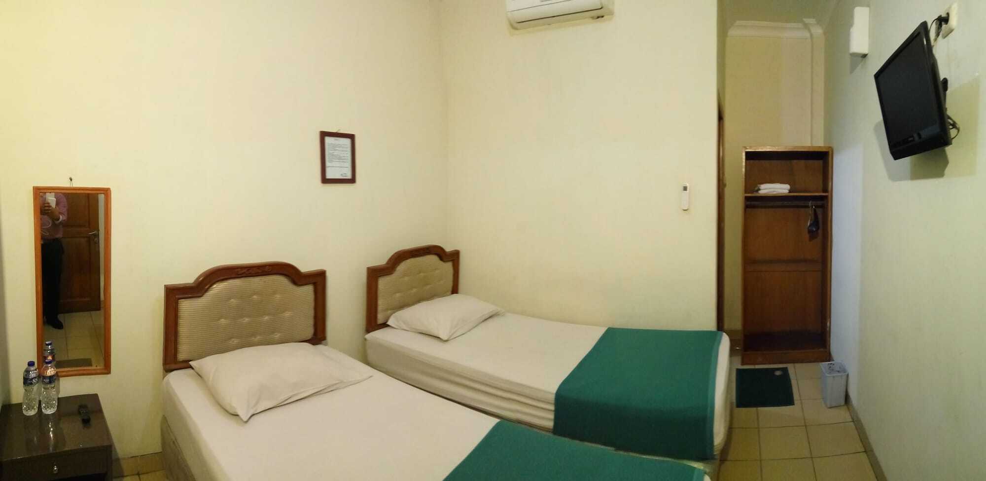 Hotel Astria Graha Bandung Exterior foto